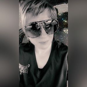 Meet your Posher, Dawn